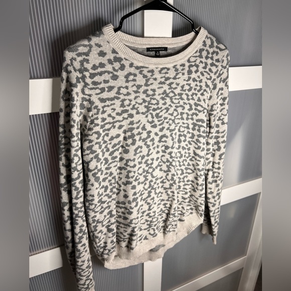 Women’s Grey Leopard Print Sweater - Picture 2 of 6
